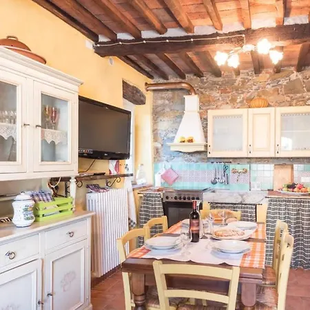 Bella Aurora With Amazing Pool In Tuscany Ferienhaus