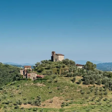 Holiday home Bella Aurora With Amazing Pool In Tuscany Lucca