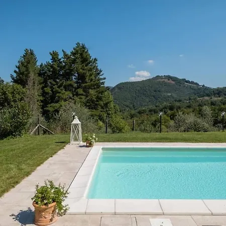 Bella Aurora With Amazing Pool In Tuscany